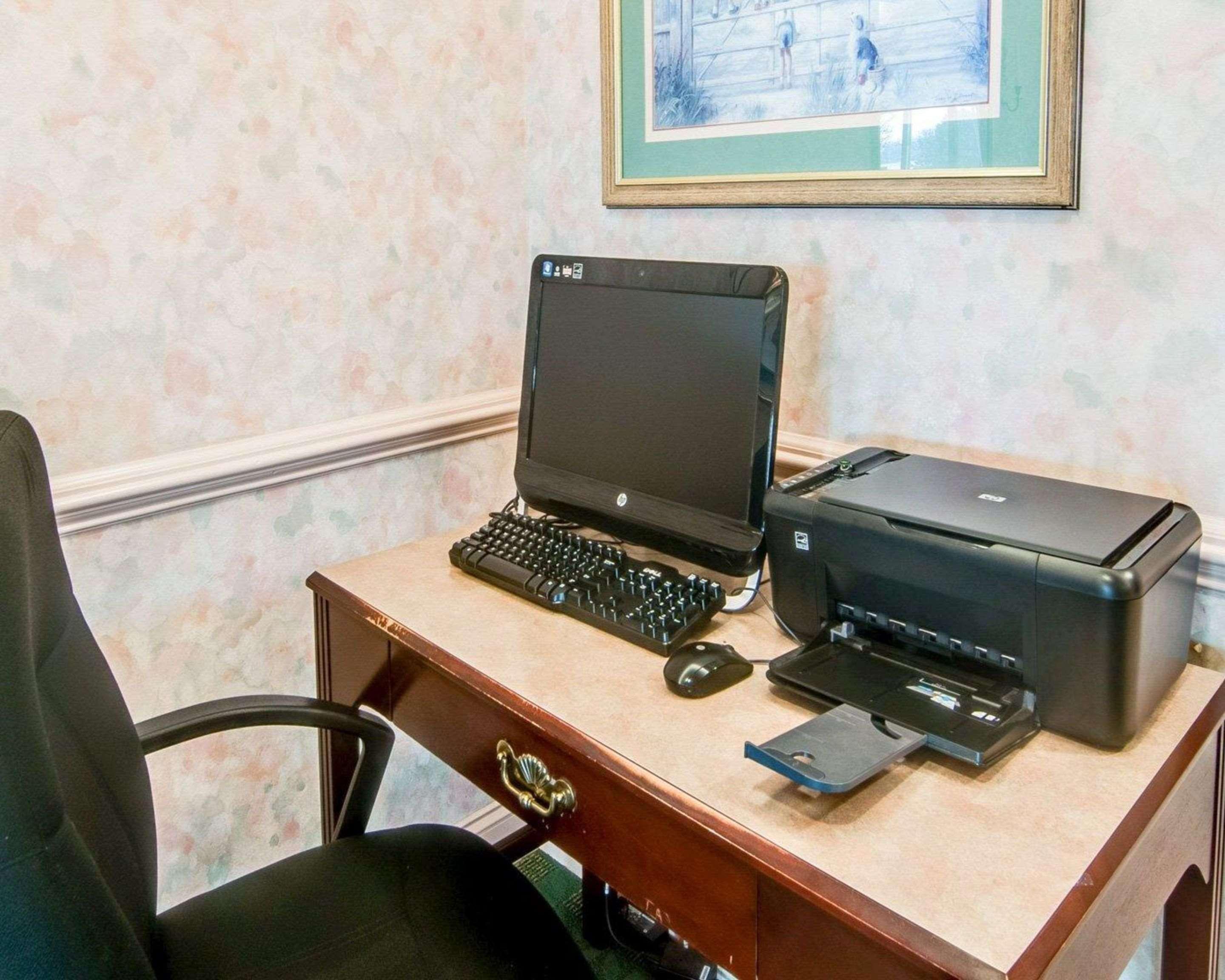 Comfort Inn Airport Roanoke Exterior photo