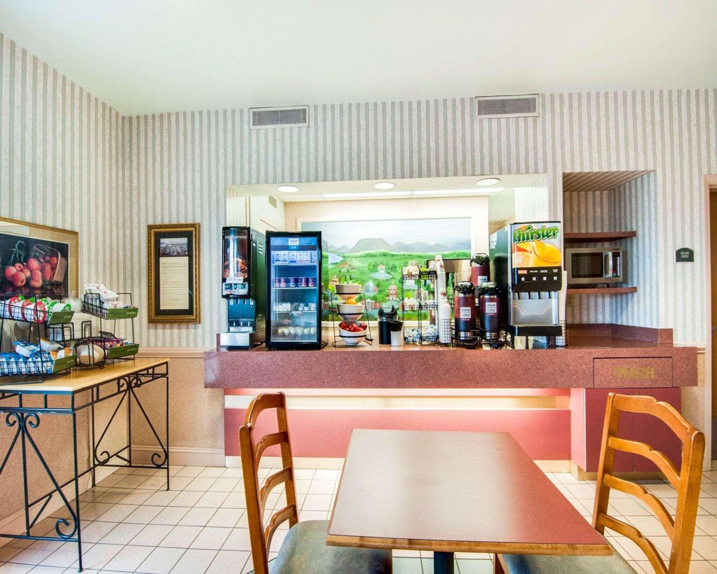 Comfort Inn Airport Roanoke Exterior photo